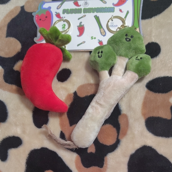 Charming Red and Green Plush Keychain Set - Picture 6 of 8